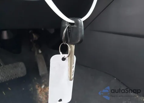 2006 Pontiac Vibe from USA, damaged, VIN 5Y2SL65846Z448280